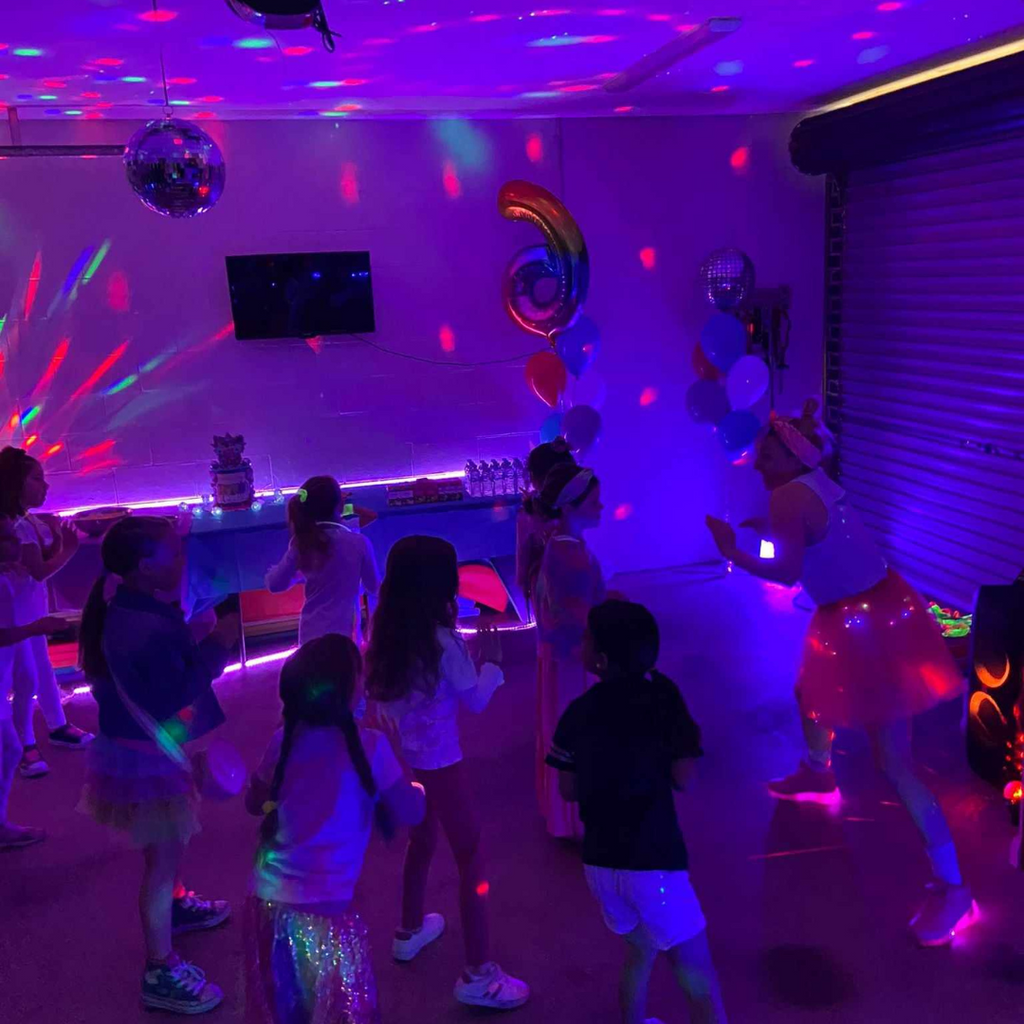 Shake It Kids Glow Dance Party: The Ultimate Birthday Bash for Ages 3-11!