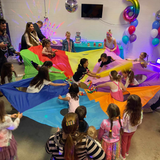 glow in the dance dance party party games  Melbourne party entertainer